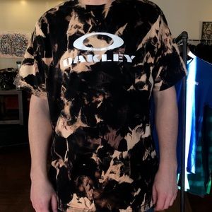 Oakley Bleached T Shirt